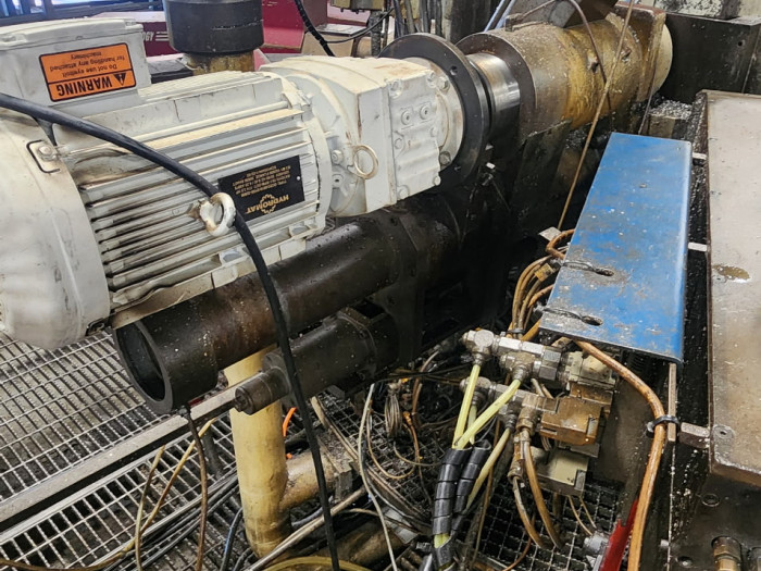 HS16 Saw and Bar Feed